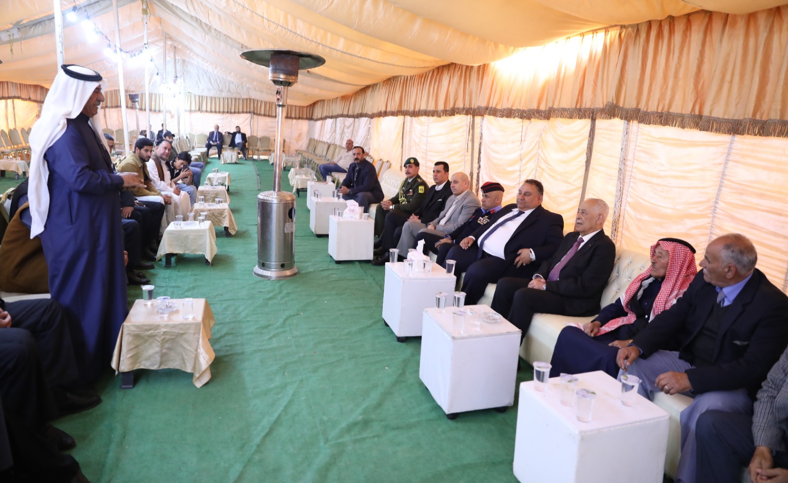 العيسوي يعزي عشائر القاضي والشرايعة والمجالي ومنّاع