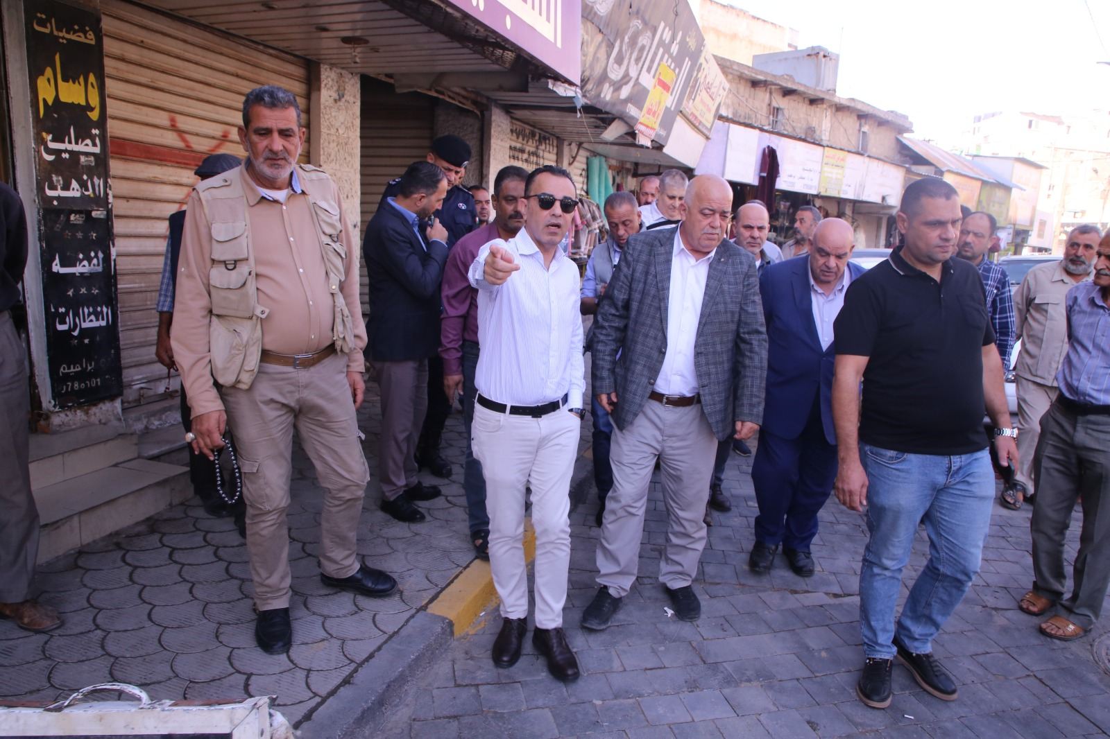 بلدية إربد تبحث وغرفة التجارة صيانة سوق الصاغة