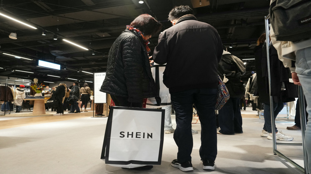 فرنسا تطلق إجراءات لتعليق موقع شي إن الإلكتروني