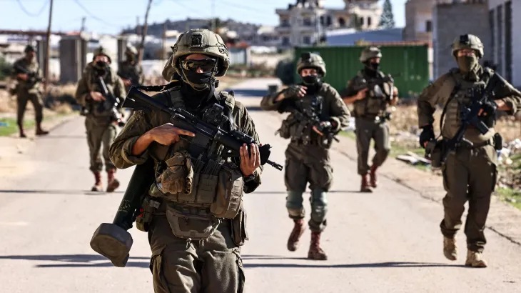 الاحتلال يحقق مع جنود أعدموا فلسطينييْن في جنين