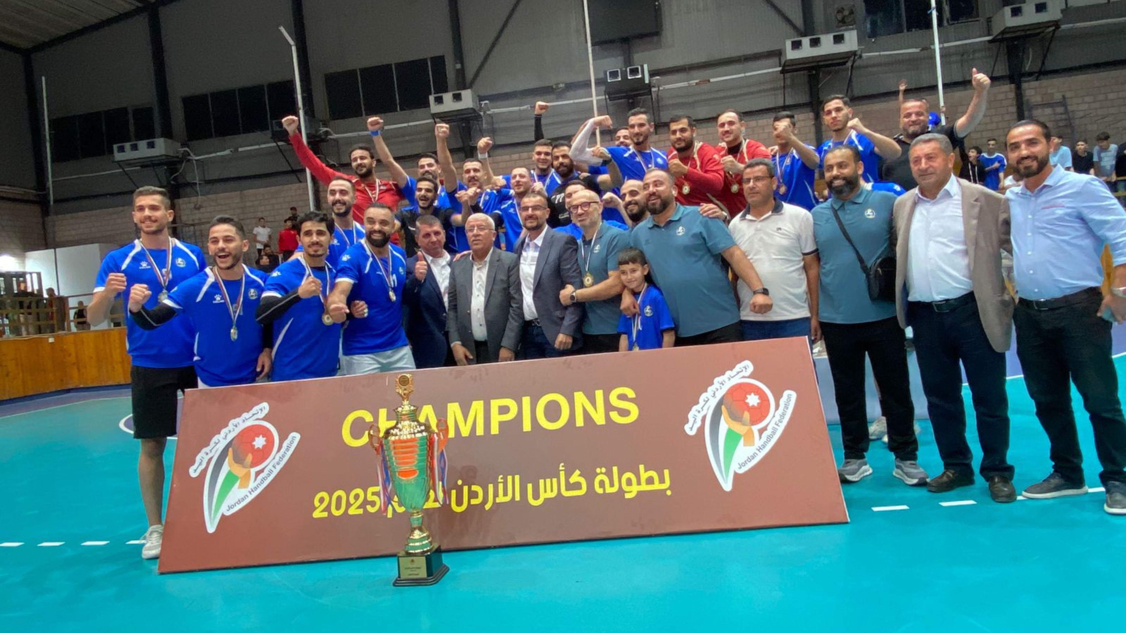 فريق السلط يغلب كفرنجة ويتوج بلقب كأس الأردن لكرة اليد 