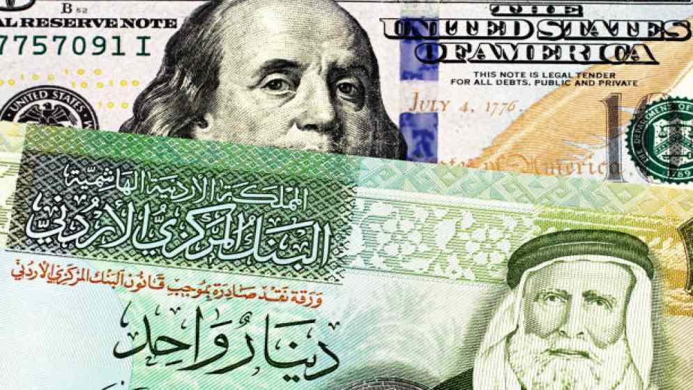 البنك المركزي: انخفاض معدل الدولرة بالودائع إلى 18%