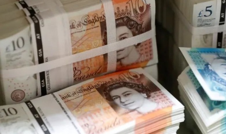 ارتفاع عوائد السندات البريطانية وتراجع مؤشر فاينانشيال تايمز