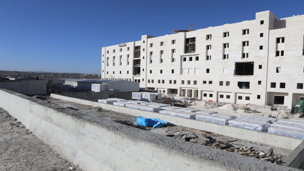 تمديد 5 مسارات نقل عام لخدمة مستشفى الأميرة بسمة الجديد