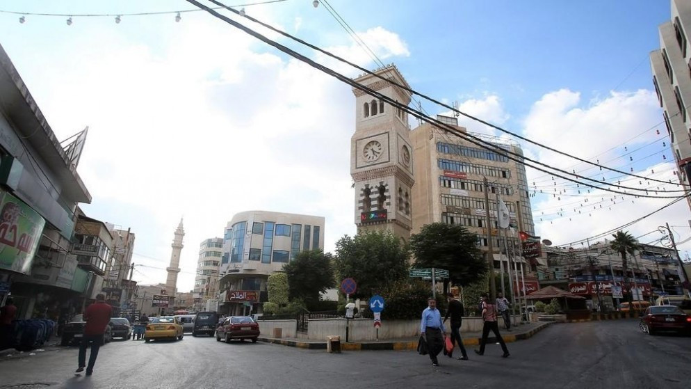 إزالة بسطات تعيق الحركة في إربد