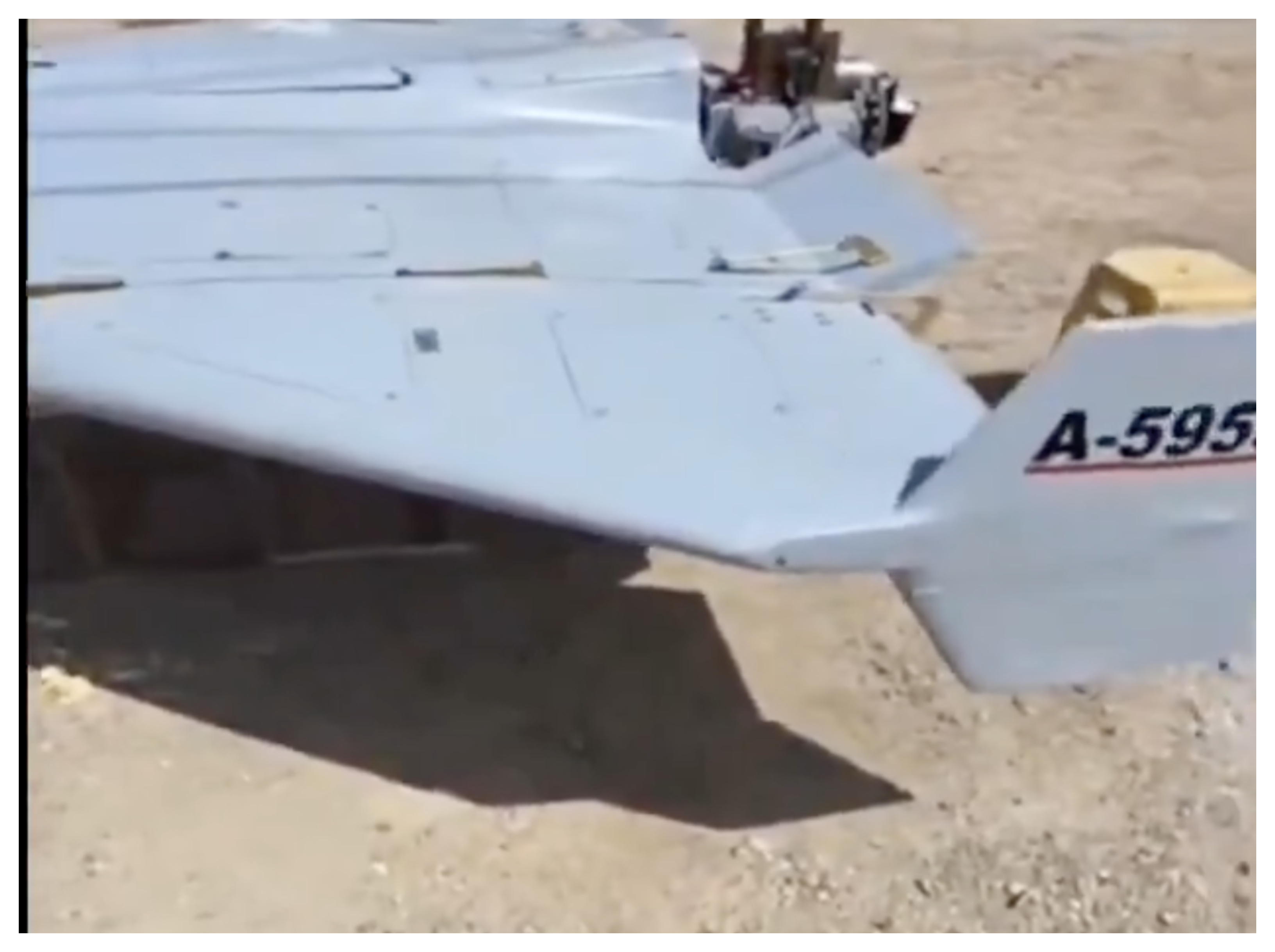 مراهقون في العراق يعرضون مسيّرة للبيع عبر تيك توك  ..  فيديو 