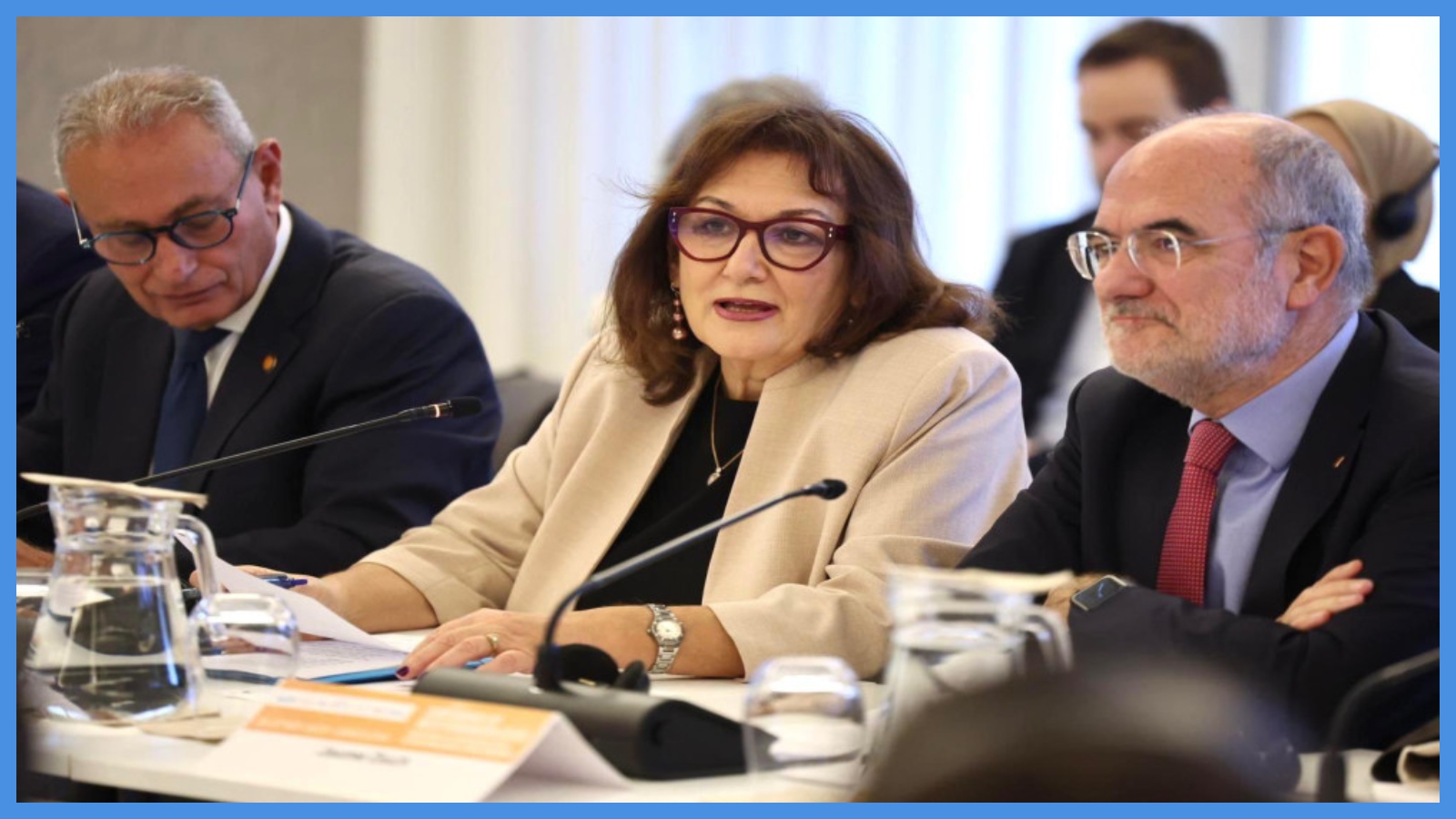 شويتسه تؤكد أهمية العمل الجماعي من أجل المتوسط