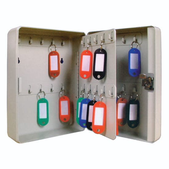 مفتاح العطاء ضاع ..  وحقوق المستثمرين معلقة ؟!