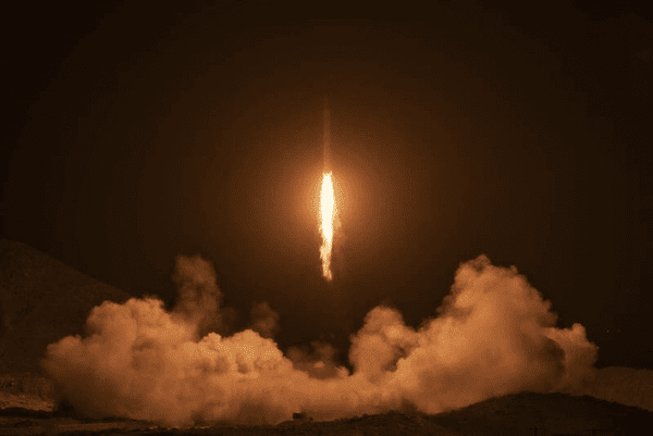 استهداف محطات الطاقة في إيران  .. وبيان مهم للحرس الثوري