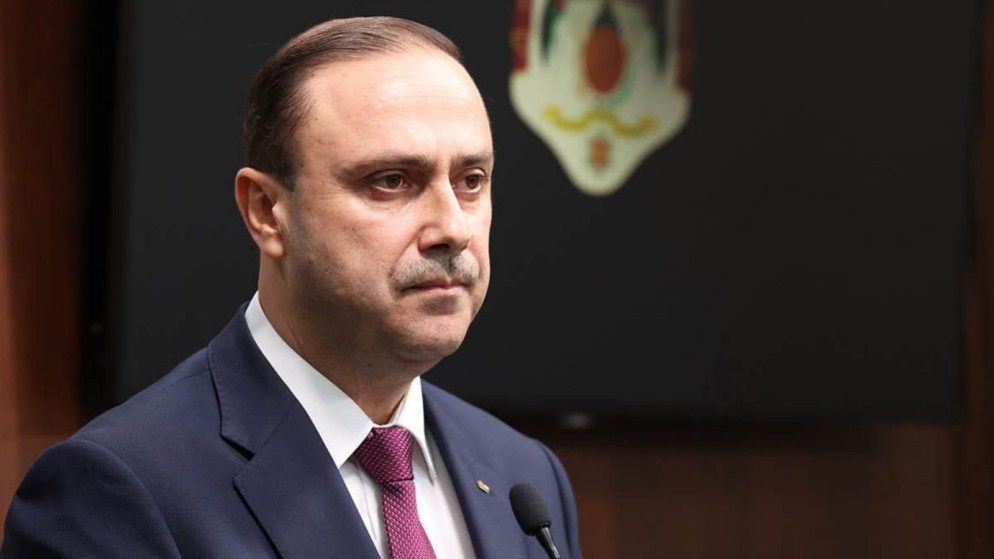 المومني: الحكومة ملتزمة بتعهداتها ومشاريعها التنموية