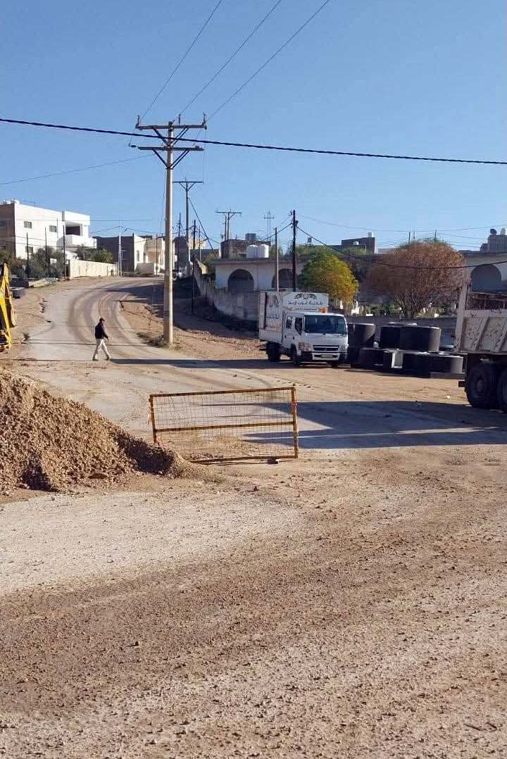  غرب إربد: معالجة أوضاع الشوارع شرط لمنح تصاريح حفر للصرف الصحي