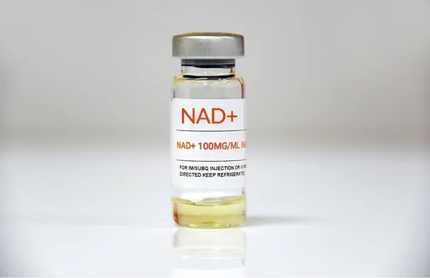 الغذاء والدواء تضبط مركز تجميل يستخدم مستحضر غير مرخص في عمان