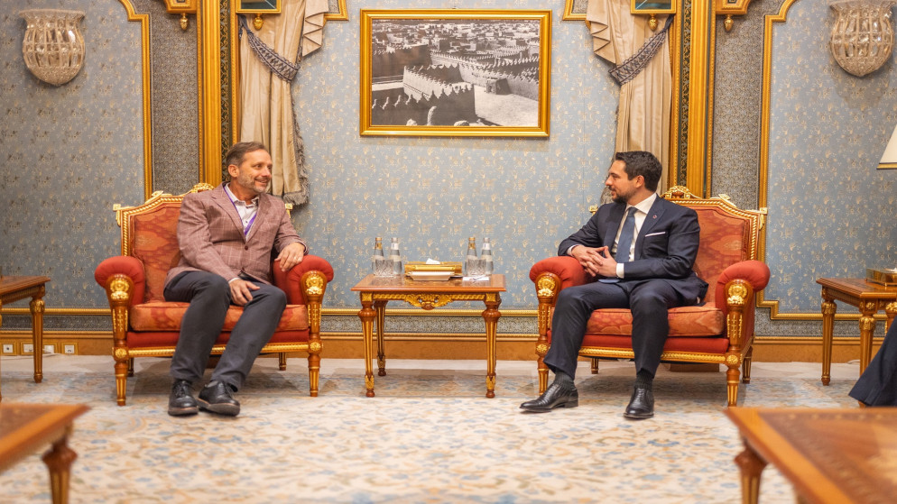 ولي العهد يلتقي في الرياض مع رؤساء تنفيذيين ومؤسسي شركات عالمية