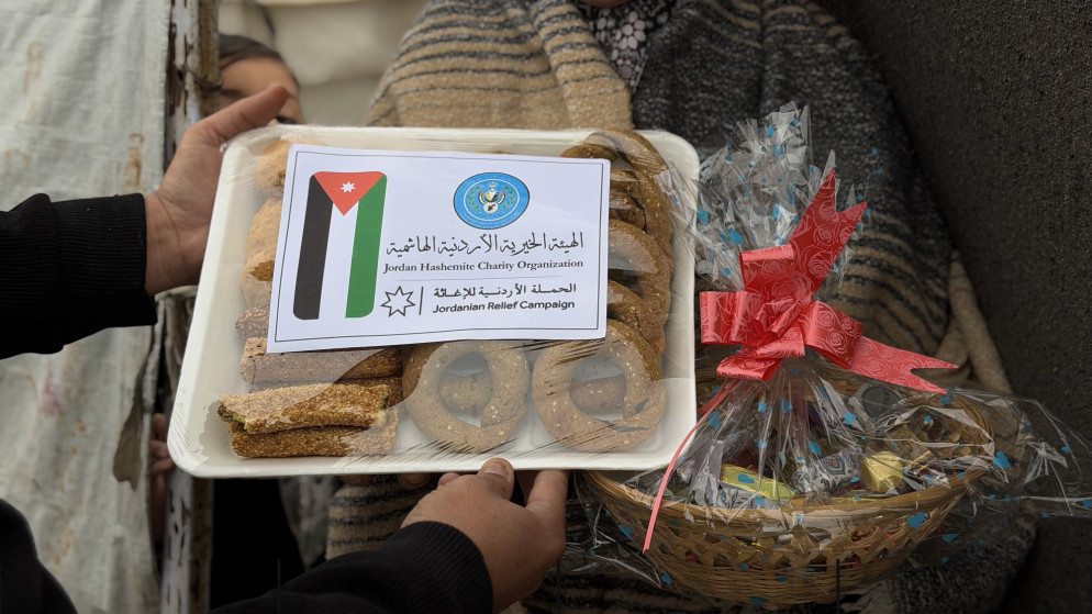 الحملة الأردنية والخيرية الهاشمية تنفذان فعالية عيد الفطر ويوم الأم في غزة