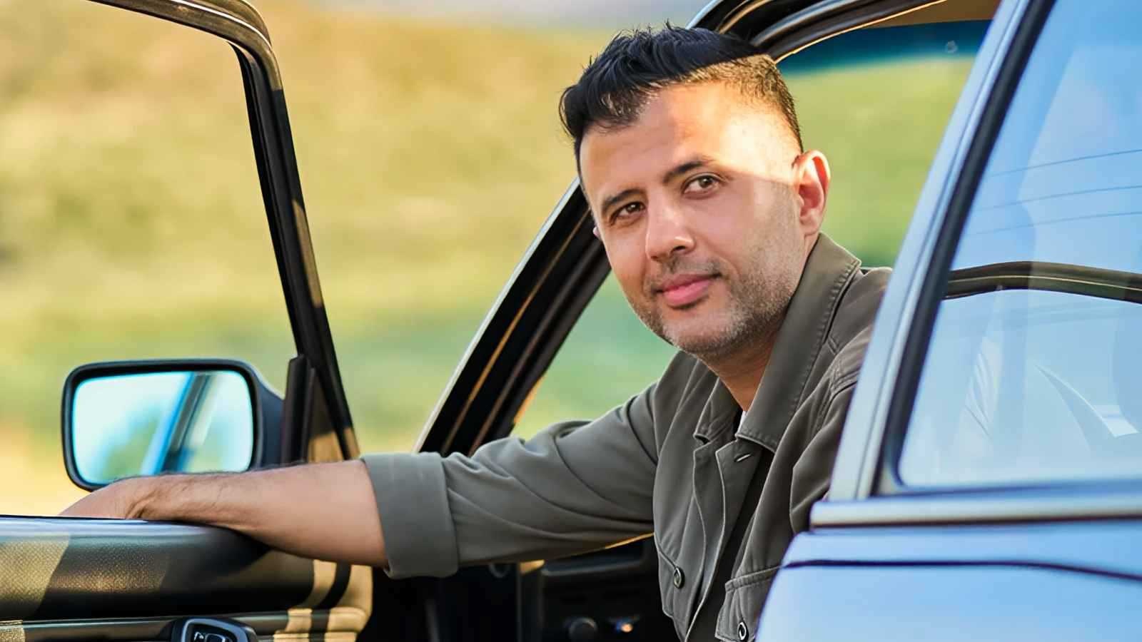 حمزة نمرة يرد برسالة مؤثرة على كلمات سيدة عجوز