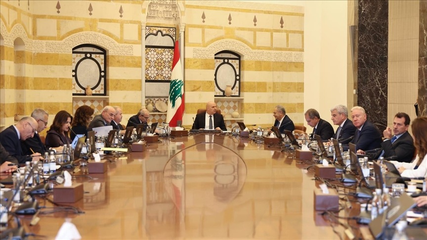 الحكومة اللبنانية تدعم خطة الجيش لحصر السلاح