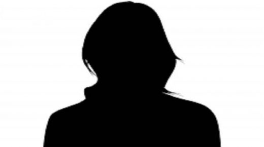 ممثلة مصرية تتعرض للتحرش على يد منتج ..  صورة