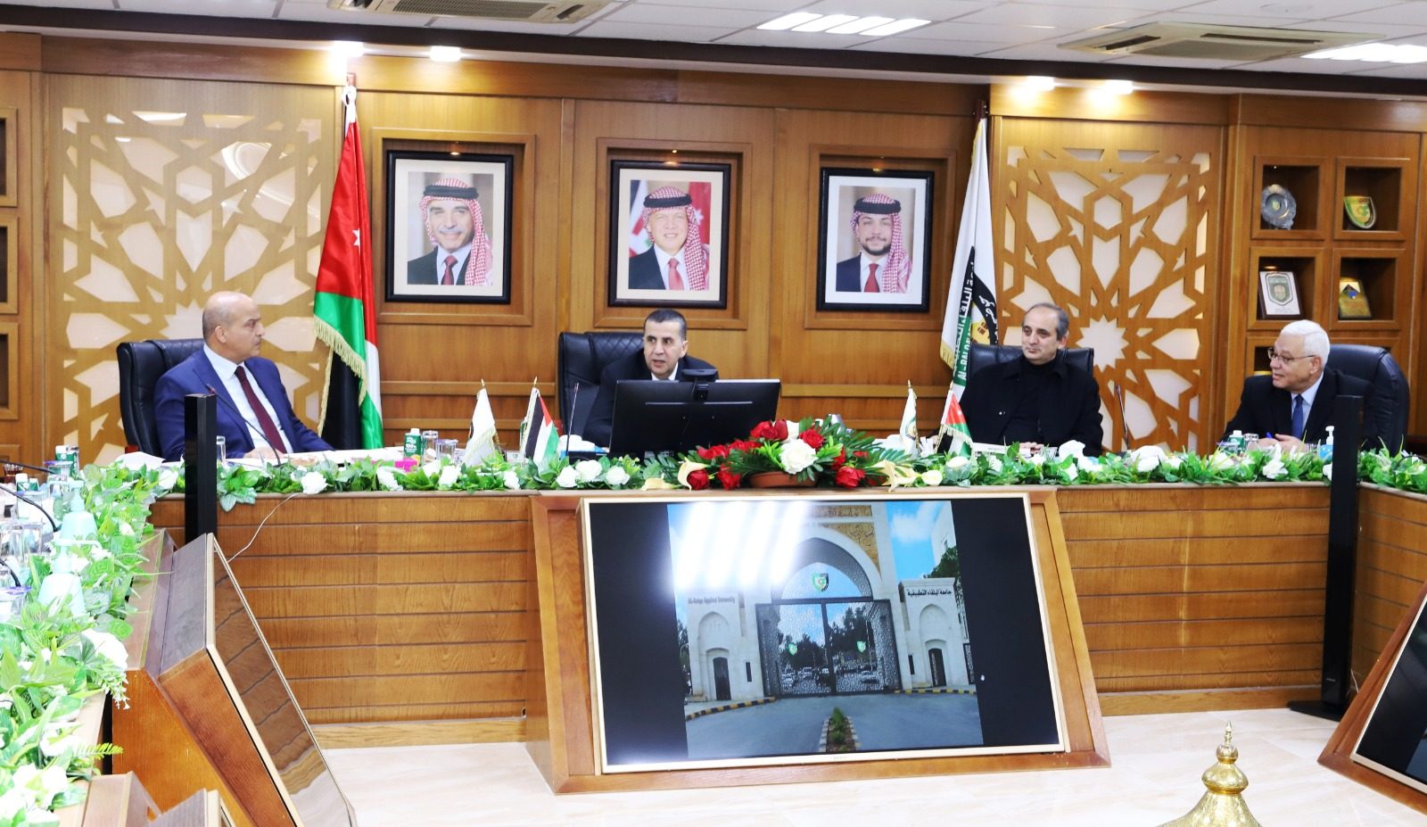 البلقاء التطبيقية تُبرم اتفاقيتين لإنشاء مبنى كلية الأميرة رحمة الجامعية 