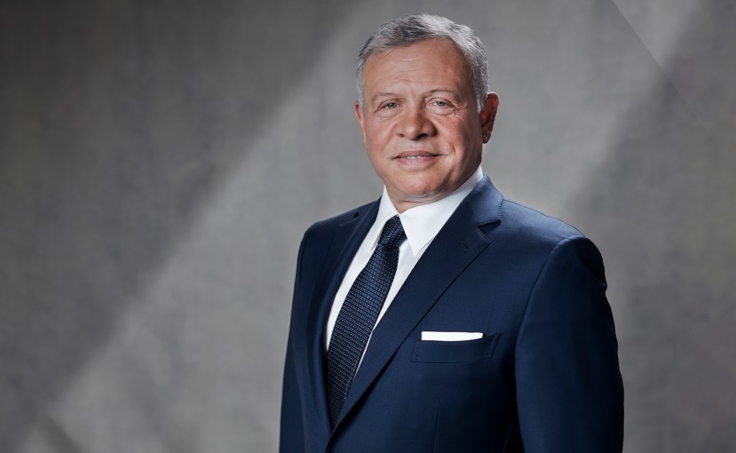  الملك يهنئ خادم الحرمين الشريفين بذكرى يوم التأسيس للسعودية