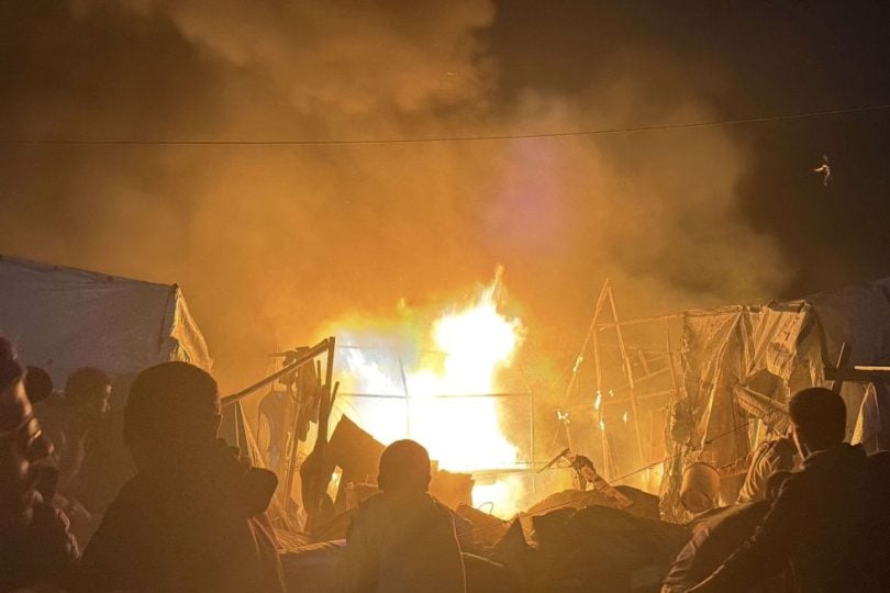 اسرائيل تقتل 5 فلسطينين بمًسيرات في غزة بعد جرح 5 جنود  ..  تطورات