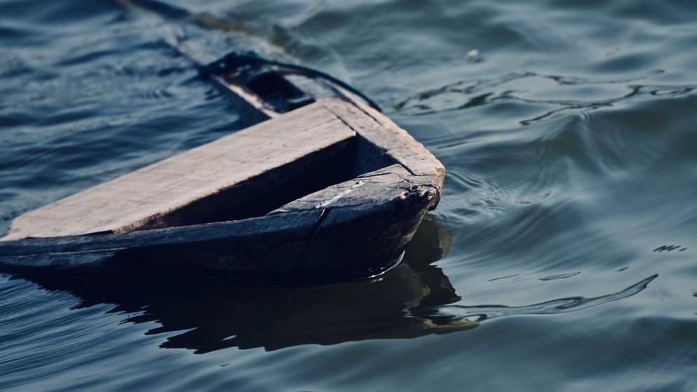 وفاة 3 سياح فرنسيين غرقا في سلطنة عُمان بحادث انقلاب قارب