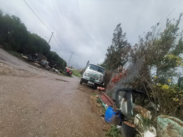 ضبط حفر بئر مخالفة في البادية الجنوبية واعتداء لتعبئة صهاريج في ناعور  ..  صور 