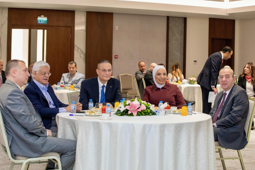 حوارية حول دور جوائز التميز في رفع تنافسية القطاع الخاص