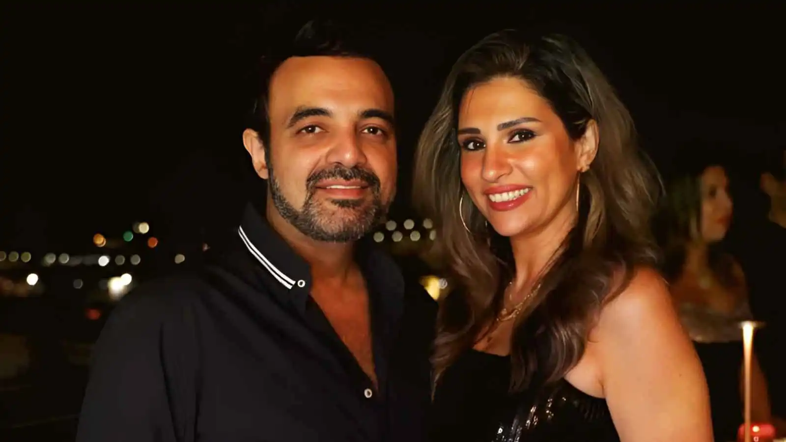 عمرو محمود ياسين يحسم الجدل حول صحة زوجته