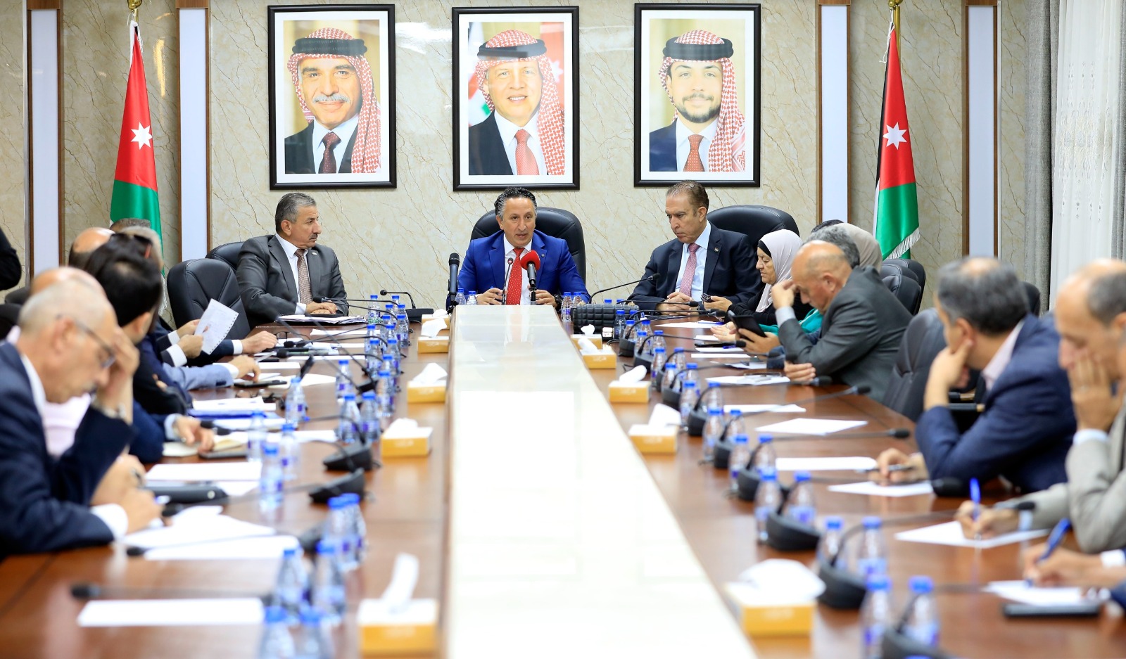 النواب يبحثون تعديلًا لحماية العقود العمالية