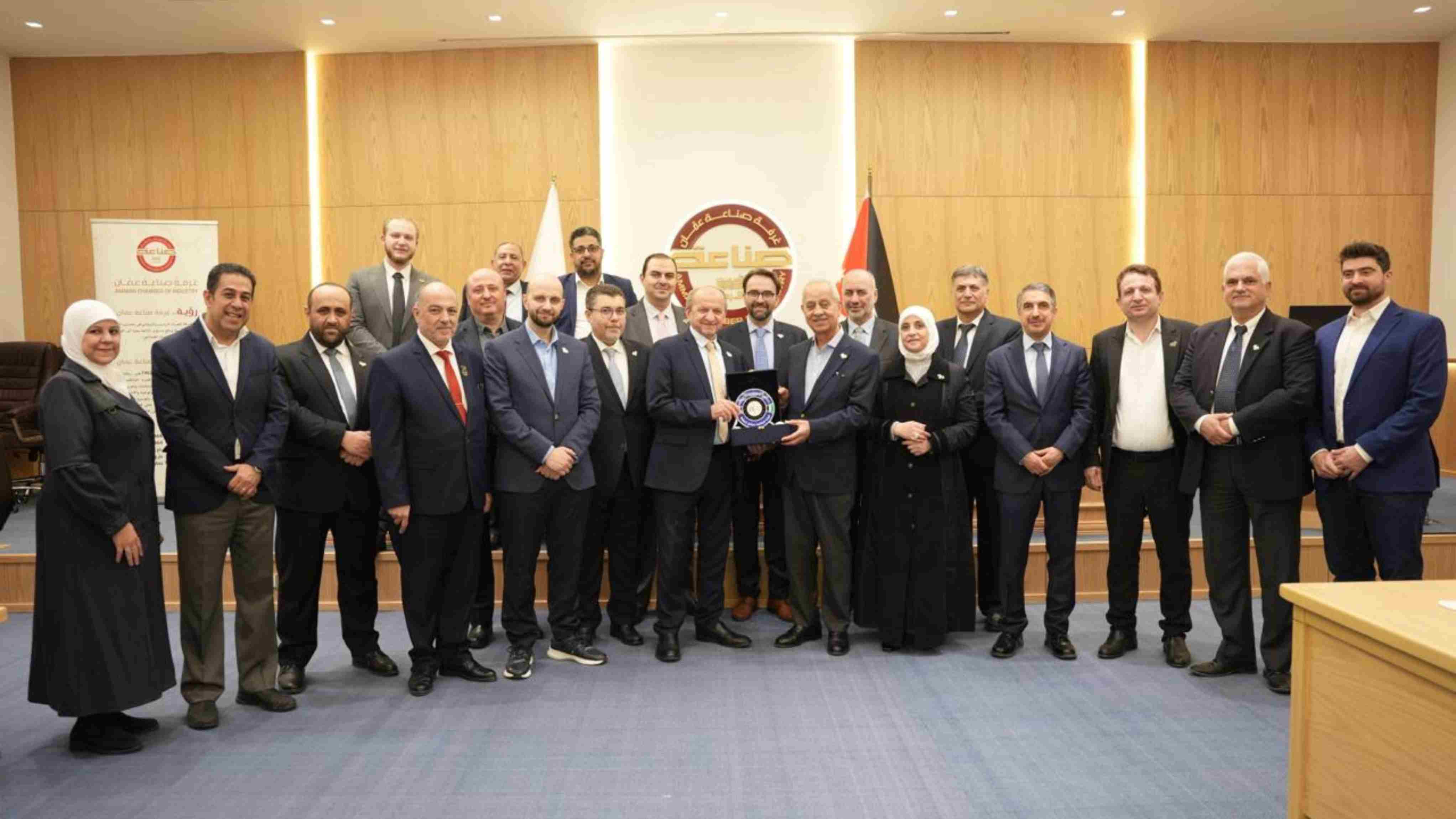 اتفاقية توأمة بين غرفتي صناعة عمّان ودمشق 