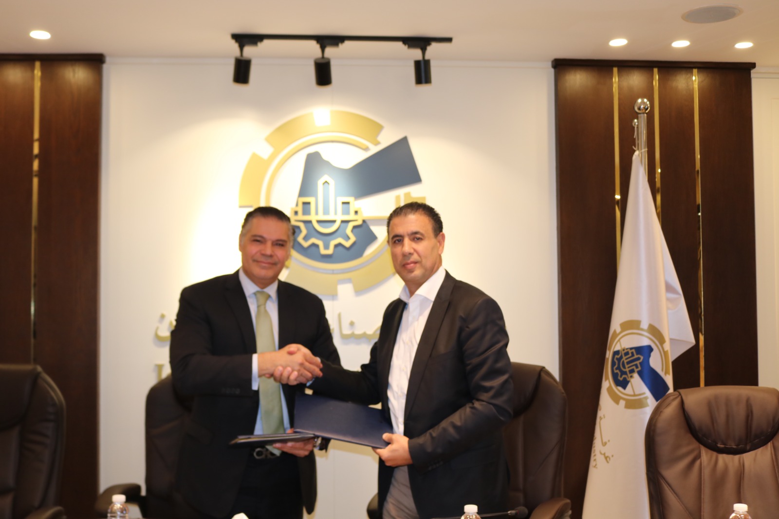 اتفاقية لتعزيز التحول الرقمي في القطاع الصناعي