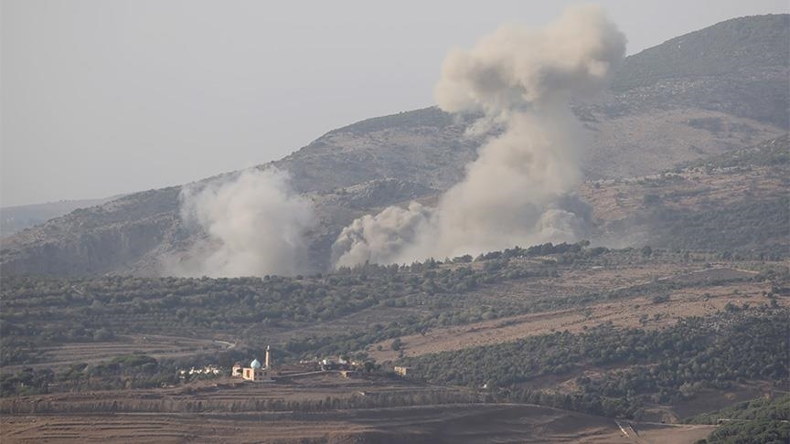 جيش الاحتلال يقصف بلدتين جنوب لبنان