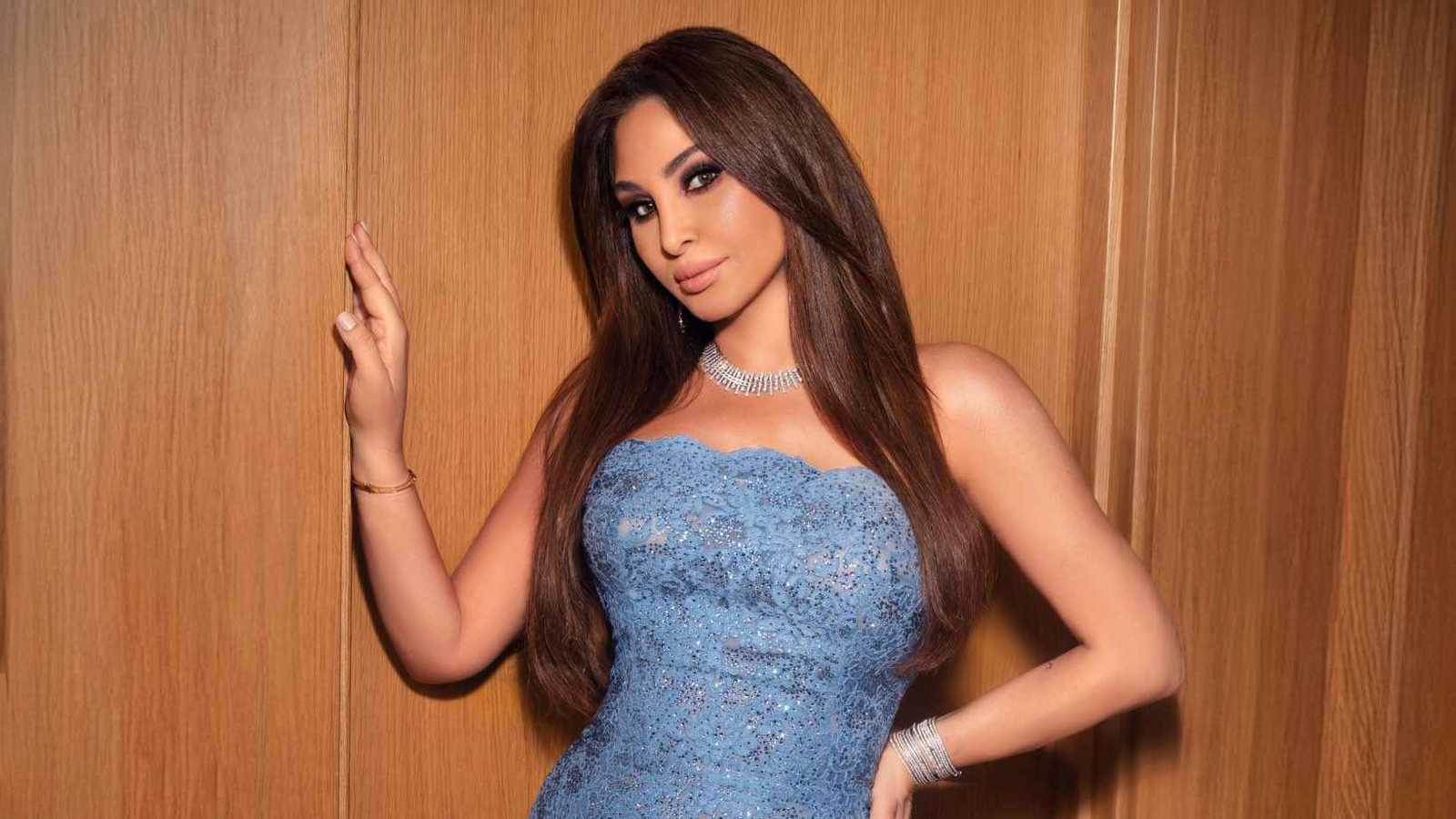 إليسا تتألق في حفل مبهر على دبي أوبرا