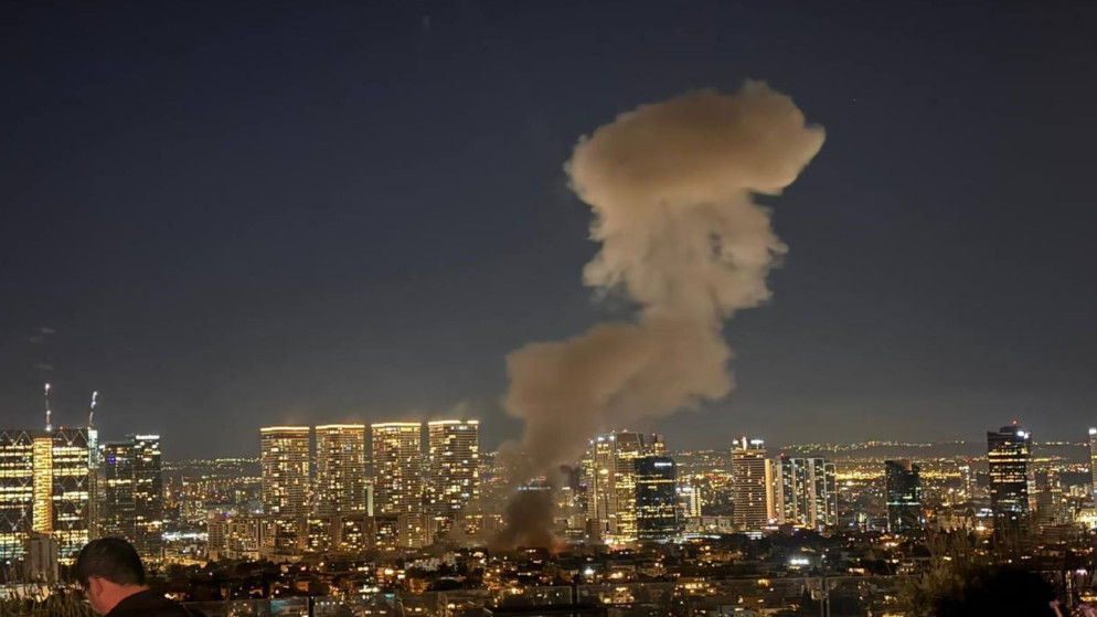 انفجارات في تل أبيب جراء صواريخ إيرانية