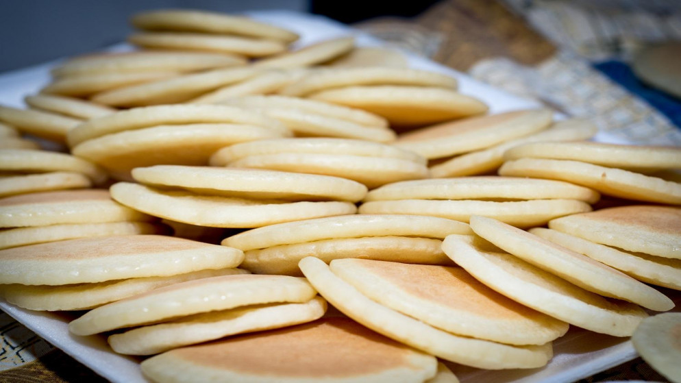 قبيل رمضان ..  تحديد أسعار القطايف