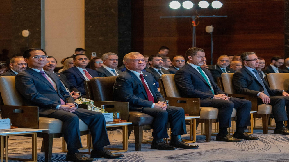 الملك يحضر الجلسة الافتتاحية لملتقى الأعمال الأردني - الفيتنامي 