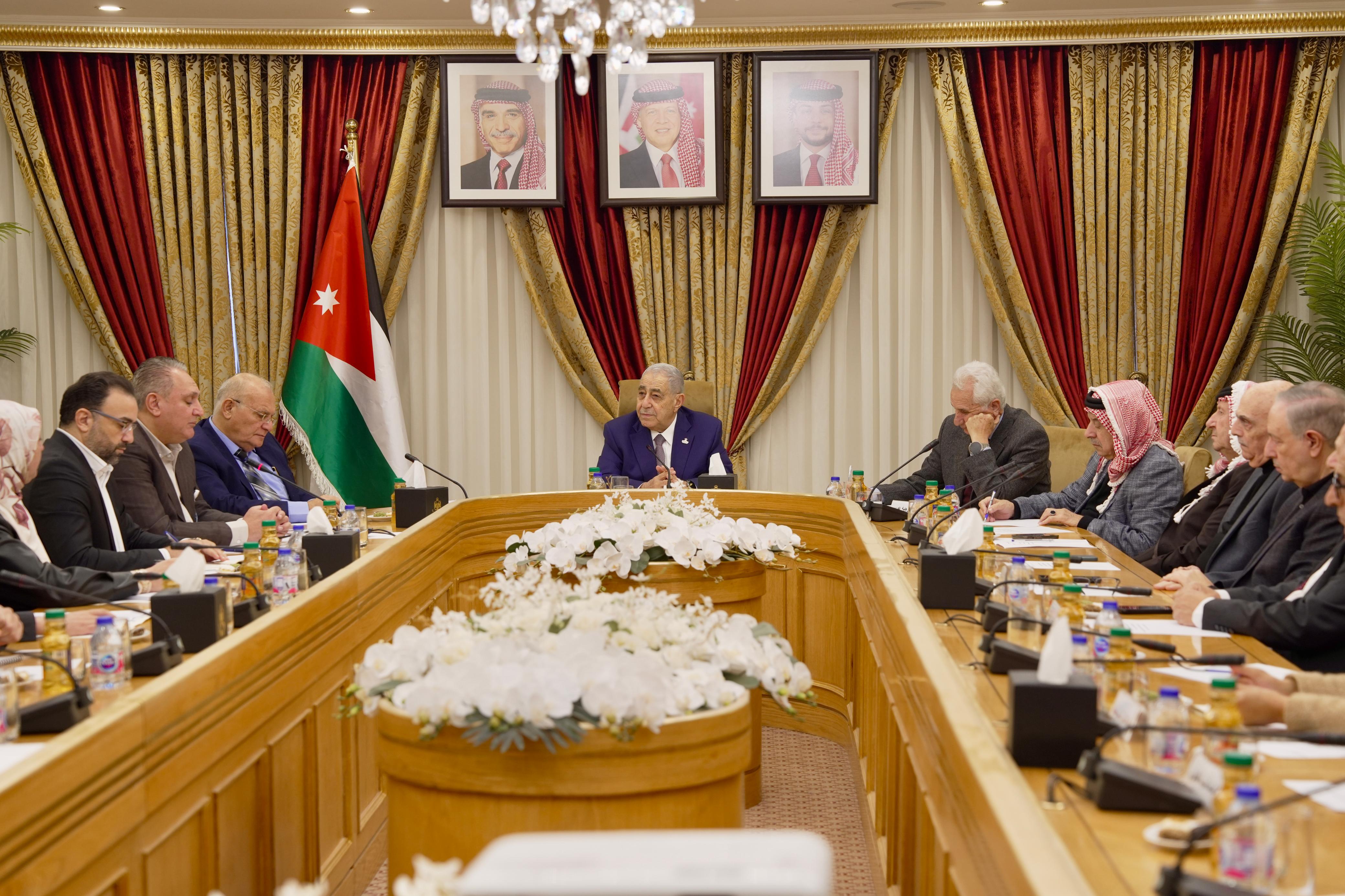 صحة الأعيان تبحث استراتيجية وزارة البيئة