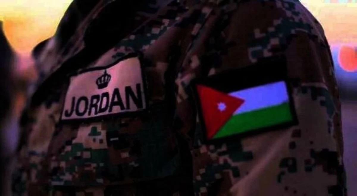 الجيش يفتح باب تجنيد الضباط الجامعيين