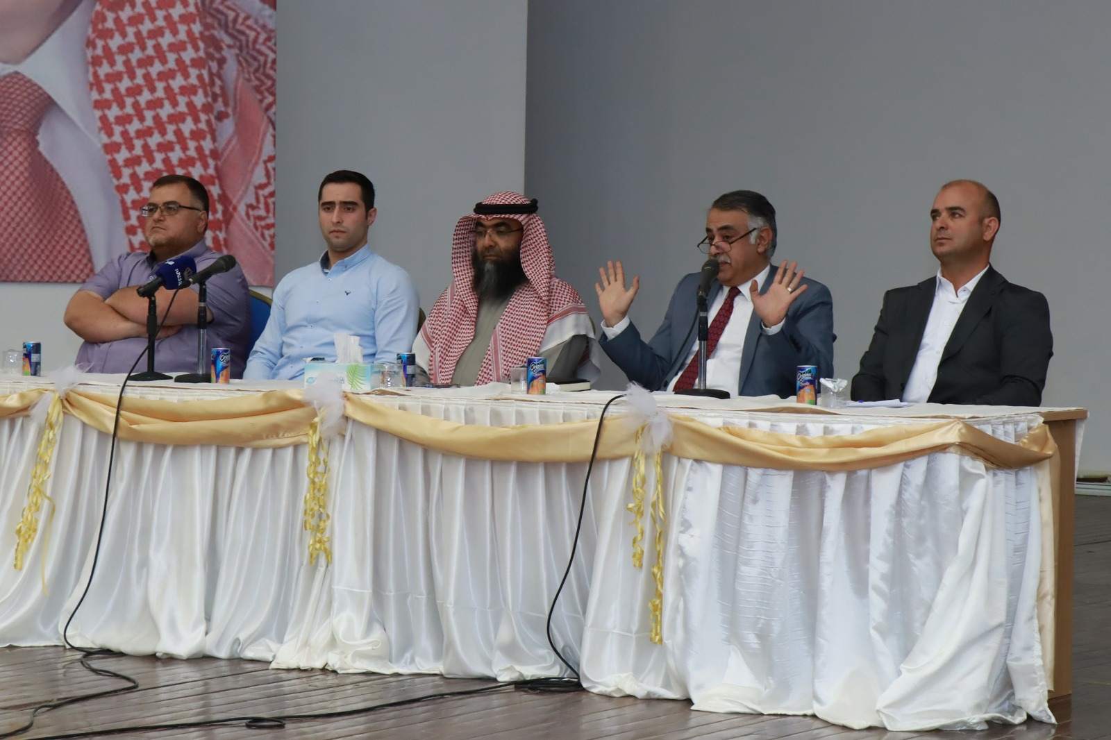 جلسة حوارية في جامعة الحسين حول الأمن السيبراني