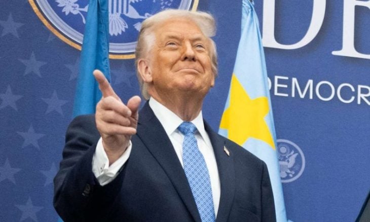 ترامب يشدد التأشيرات ويمنح الأولوية للاستثمار والرياضة