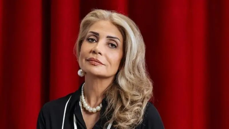 سوسن بدر تتعرض لكسر في القدم ..  وتخضع لتركيب شرائح ومسامير