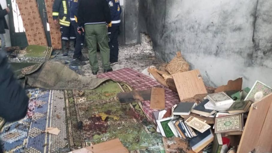 قتلى وإصابات جراء انفجار داخل مسجد في حمص