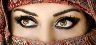 ماذا تعرف عن الكحل العربي