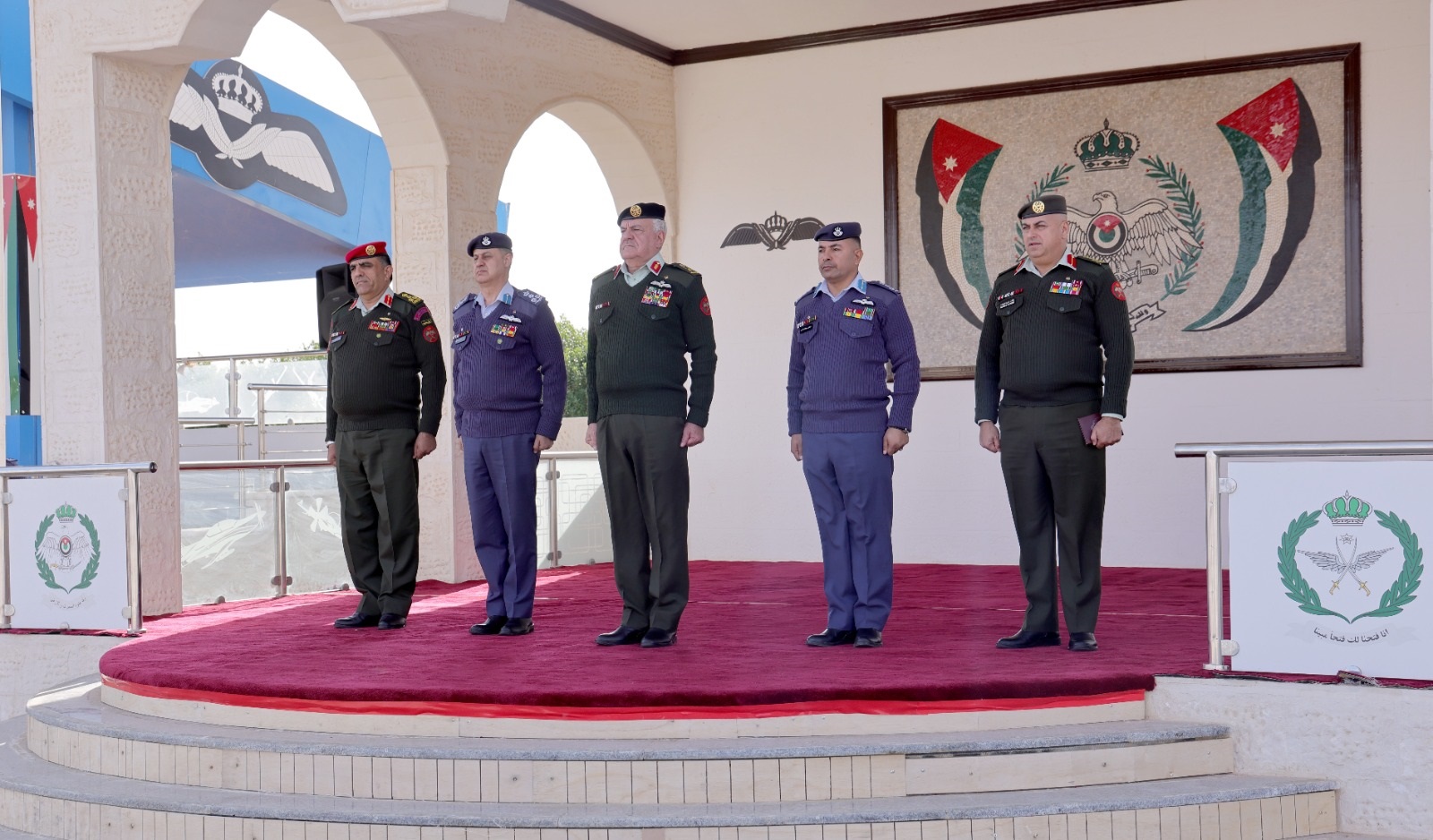 رئيس هيئة الأركان المشتركة يزور كلية الملك الحسين الجوية