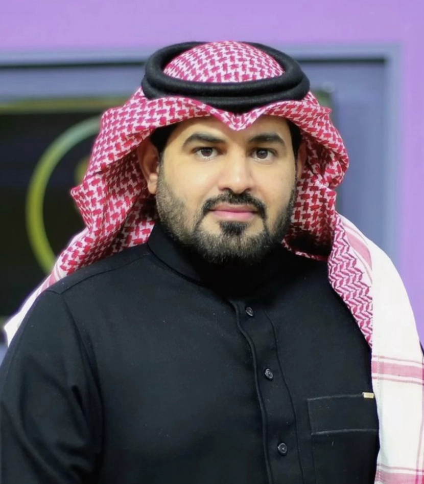 وفاة سعود العتيبي تهز الوسط الإعلامي بالسعودية