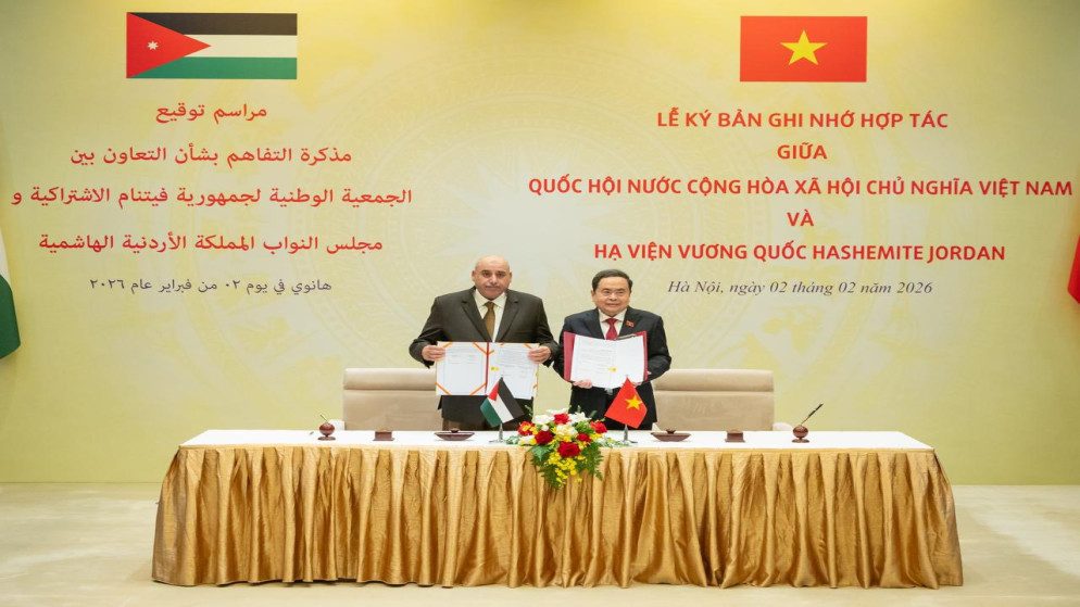 بحث تعزيز العلاقات بين الأردن وفيتنام
