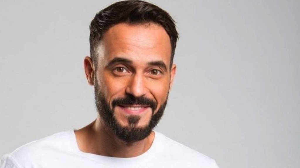 يوسف شريف ينشر بوستر مسلسله الجديد