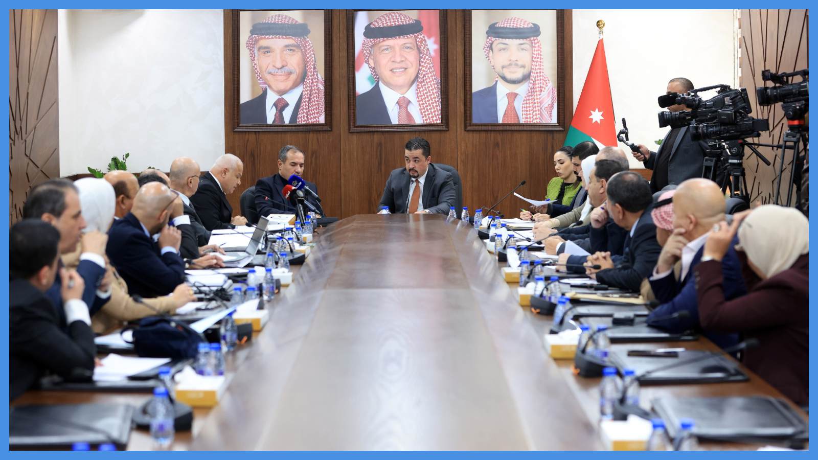 العمل النيابية تؤكد الشراكة مع الحكومة بقضايا الضمان