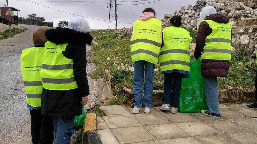 البيئة: إطلاق 165 حملة للنظافة استهدفت المتنزهات والأماكن العامة