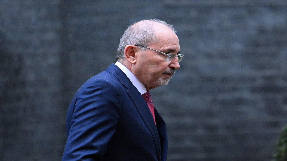 الصفدي: طلبنا من السفير الإيراني إبلاغ بلاده بالتوقف عن استهداف الأردن